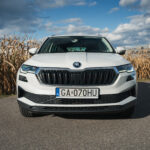 skoda karoq 2 0 tdi 150 white 2